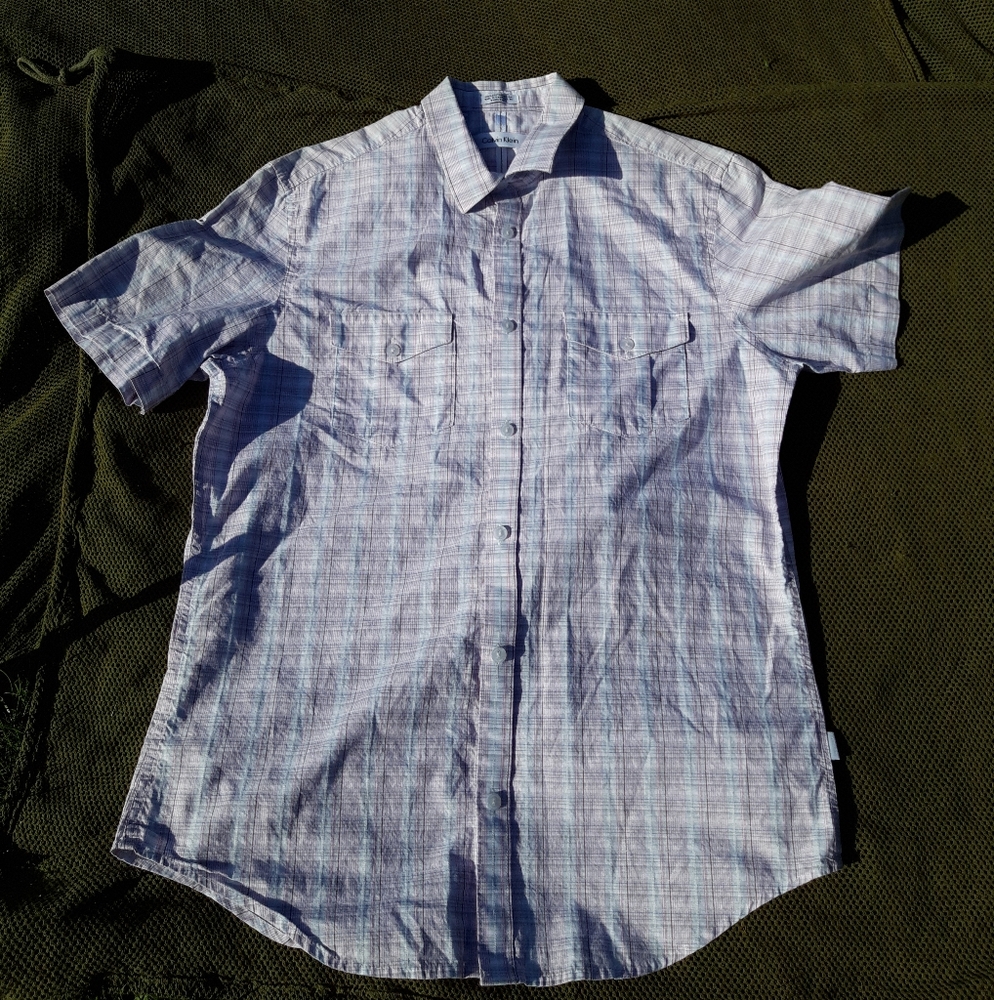 Calvin Klein Button Up